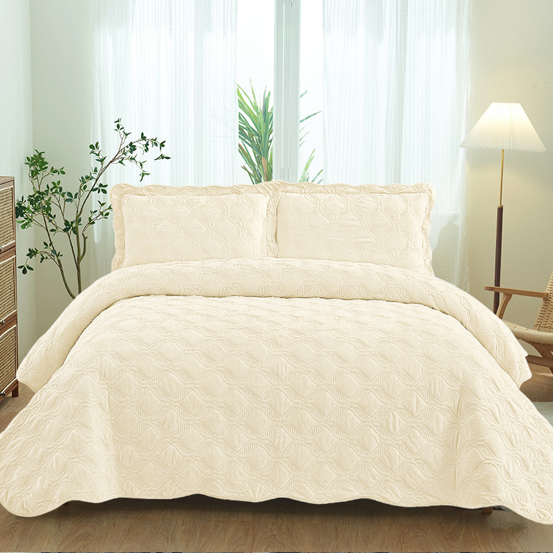 Velvet Embroidered Quilt Set - Rice White Velvet Embroidered Quilt Set - Rice White