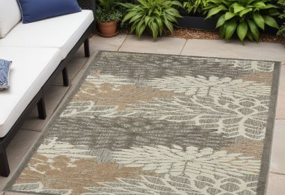4' X 6' Gray And Ivory Indoor Outdoor Area Rug